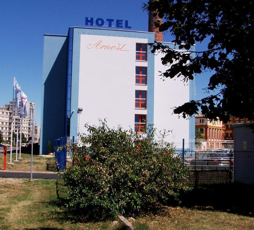 Hotel Arnost Garni Pardubice Eksteriør billede