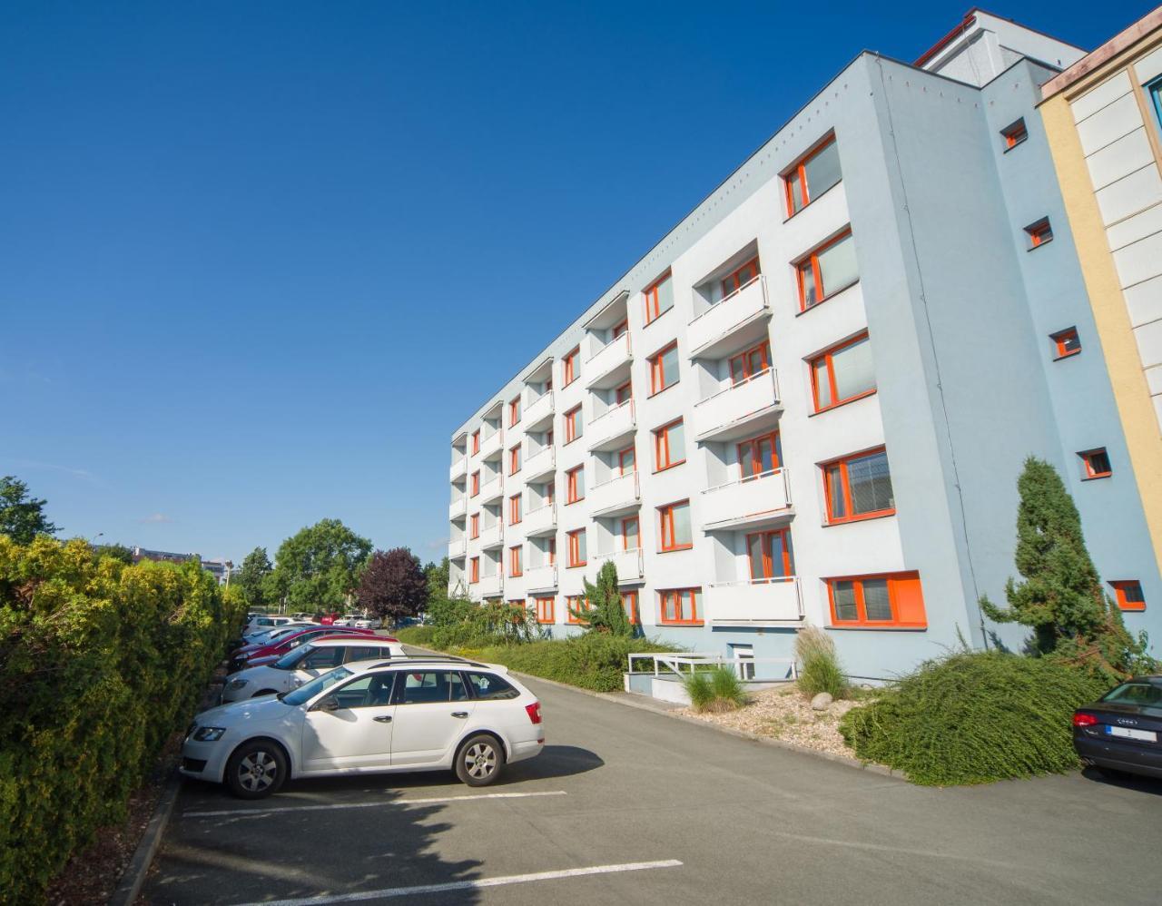 Hotel Arnost Garni Pardubice Eksteriør billede